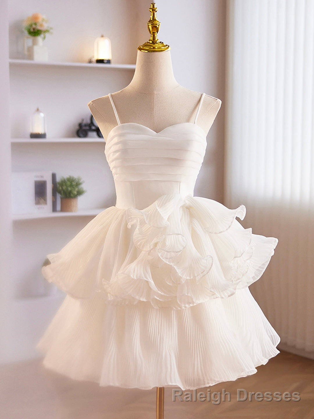 White Tulle Sweetheart Short Prom Dress, White Tulle Straps Prom Dress Main image