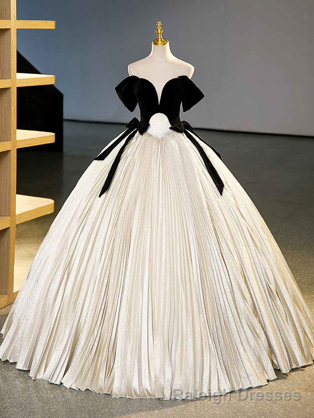 Black Velvet Long Prom Dress, Champagne A-Line Formal Dress Evening Dress