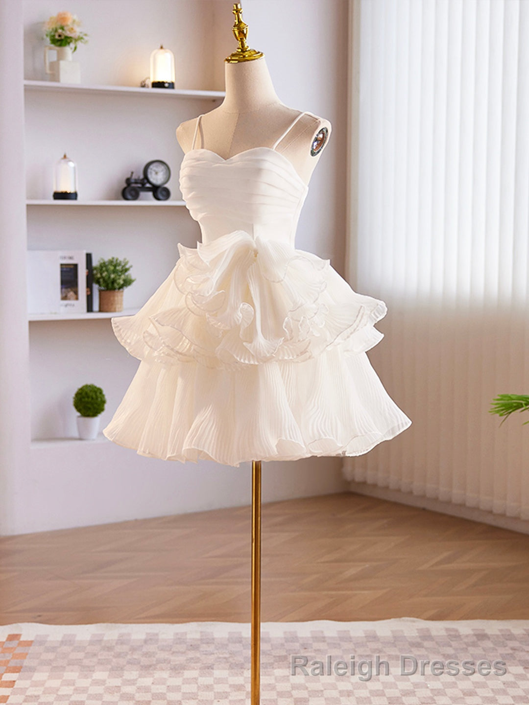 White Tulle Sweetheart Short Prom Dress, White Tulle Straps Prom Dress