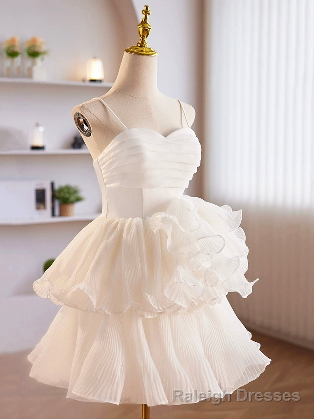 White Tulle Sweetheart Short Prom Dress, White Tulle Straps Prom Dress