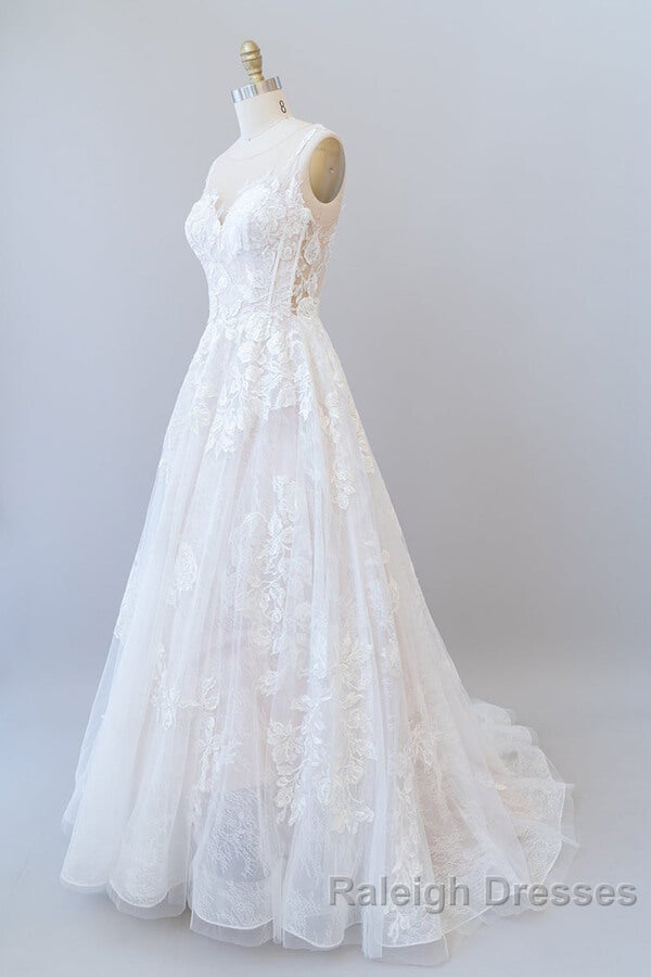 Long A Line Sweetheart Appliques Lace Tulle Wedding Dresses