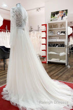 Long A Line Sweetheart Tulle Beadings Lace Appliques Wedding Dresses With Sleeves