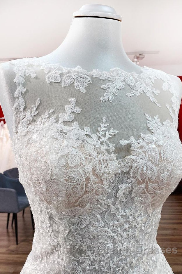 Long A Line Tulle Jewel Lace Appliques Wedding Dress
