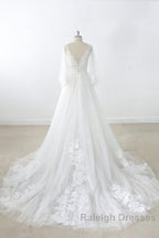 Long A Line V Neck Appliques Lace Tulle Backless Wedding Dresses with Sleeves