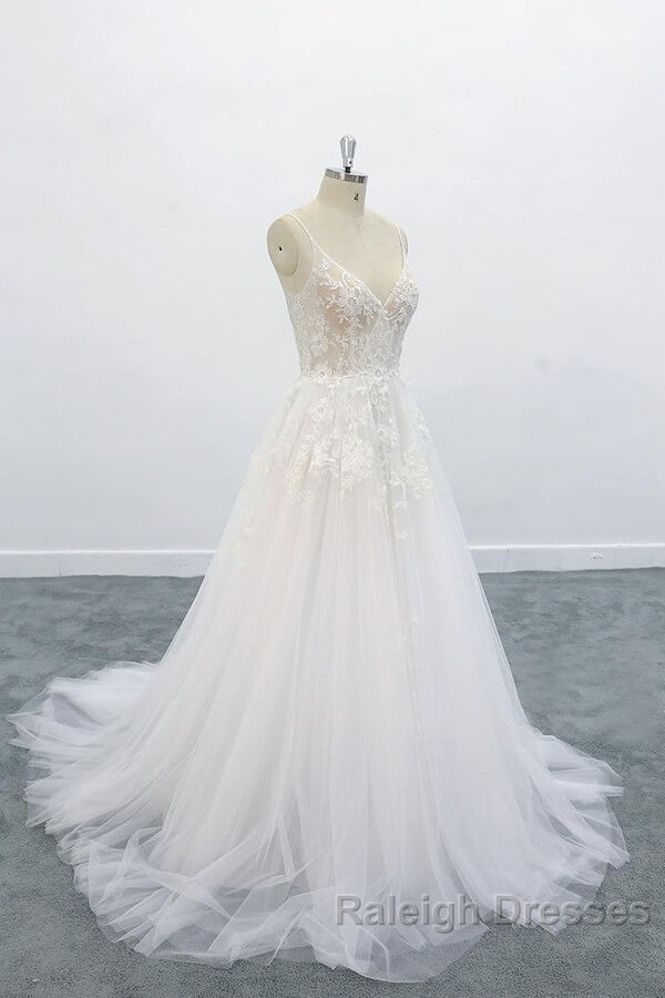 Long A Line V Neck Backless Appliques Lace Tulle Wedding Dresses