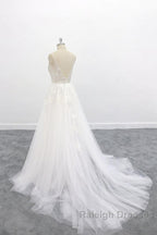 Long A Line V Neck Backless Appliques Lace Tulle Wedding Dresses