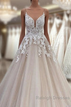 Long A Line V Neck Spaghetti Straps Backless Appliques Lace Tulle Wedding Dresses