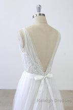 Long A Line V Neck Sweetheart Ruffle Applqiues Tulle Backless Wedding Dresses