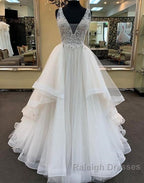 Long A Line V Neck Tulle Lace Wedding Dresses