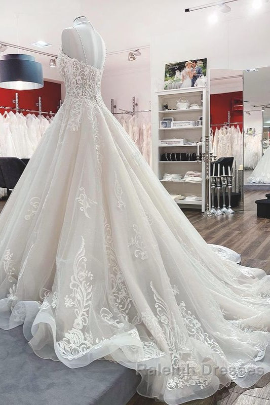 Long Ball Gown V Neck Spaghetti Straps Tulle Lace Wedding Dresses