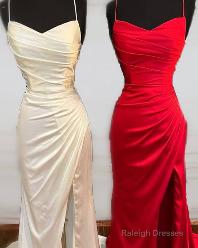 Long Mermaid Pleated Dress With Slit Secondary image