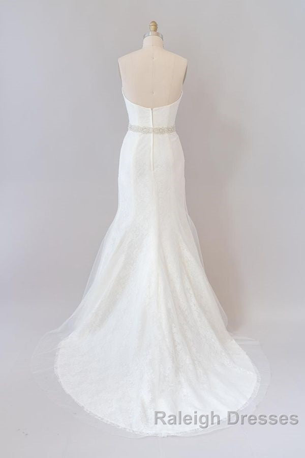 Long Mermaid Strapless Tulle Lace Wedding Dresses Secondary image