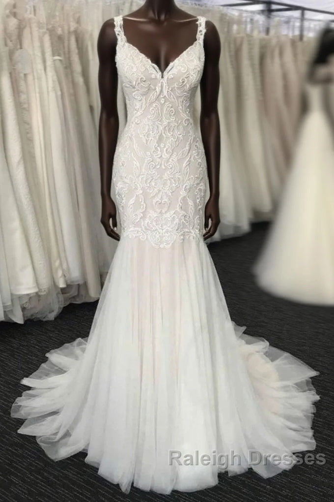 Long Mermaid Tulle V Neck Lace Wedding Dresses