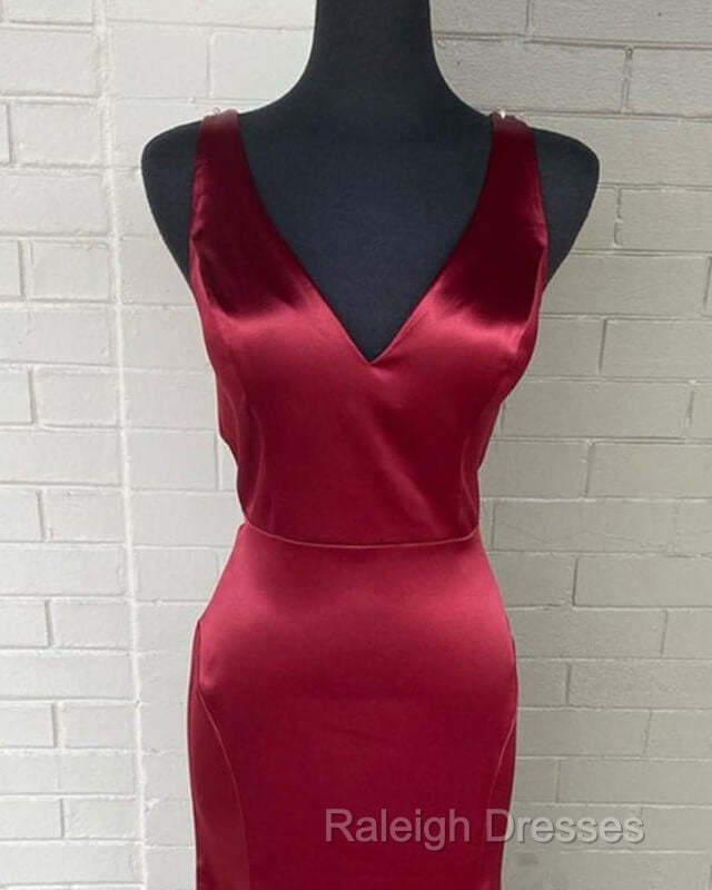 Long Mermaid V Neck Satin Bridesmaid Dresses Secondary image