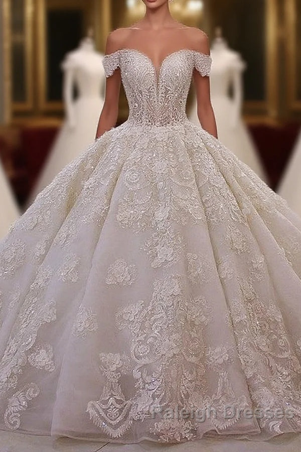 Long Princess Sweetheart Off-the-Shoulder Backless Appliques Lace Ruffles Tulle Wedding Dresses Main image