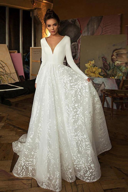 Long Sleeve V-Neck Boho Bridal Gown Backless Lace Wedding Dresses Main image