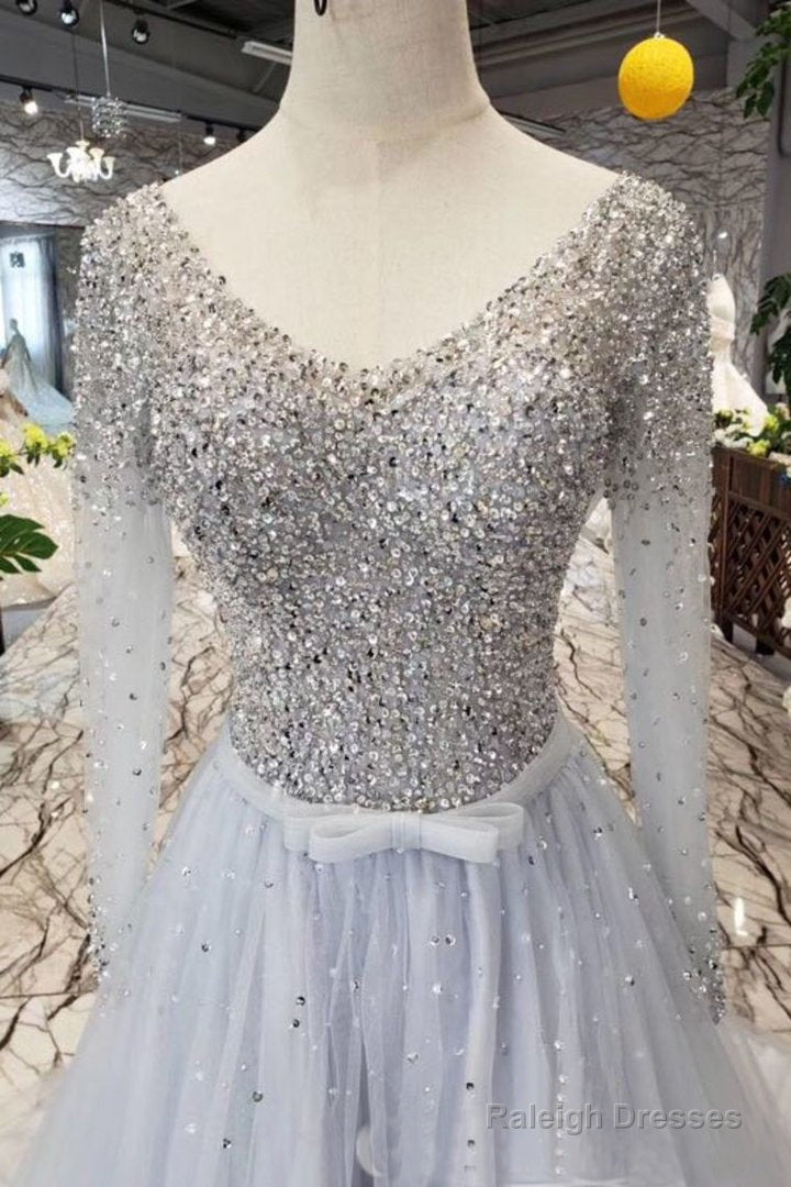 Long Sleeves Beading V-Neck Tulle Prom Dress