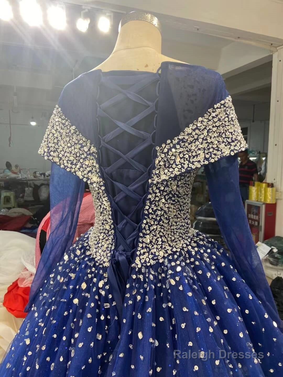 Long Sleeves Navy Blue Wedding Dresses Crystals Sequined Ball Gown Quince Dresses