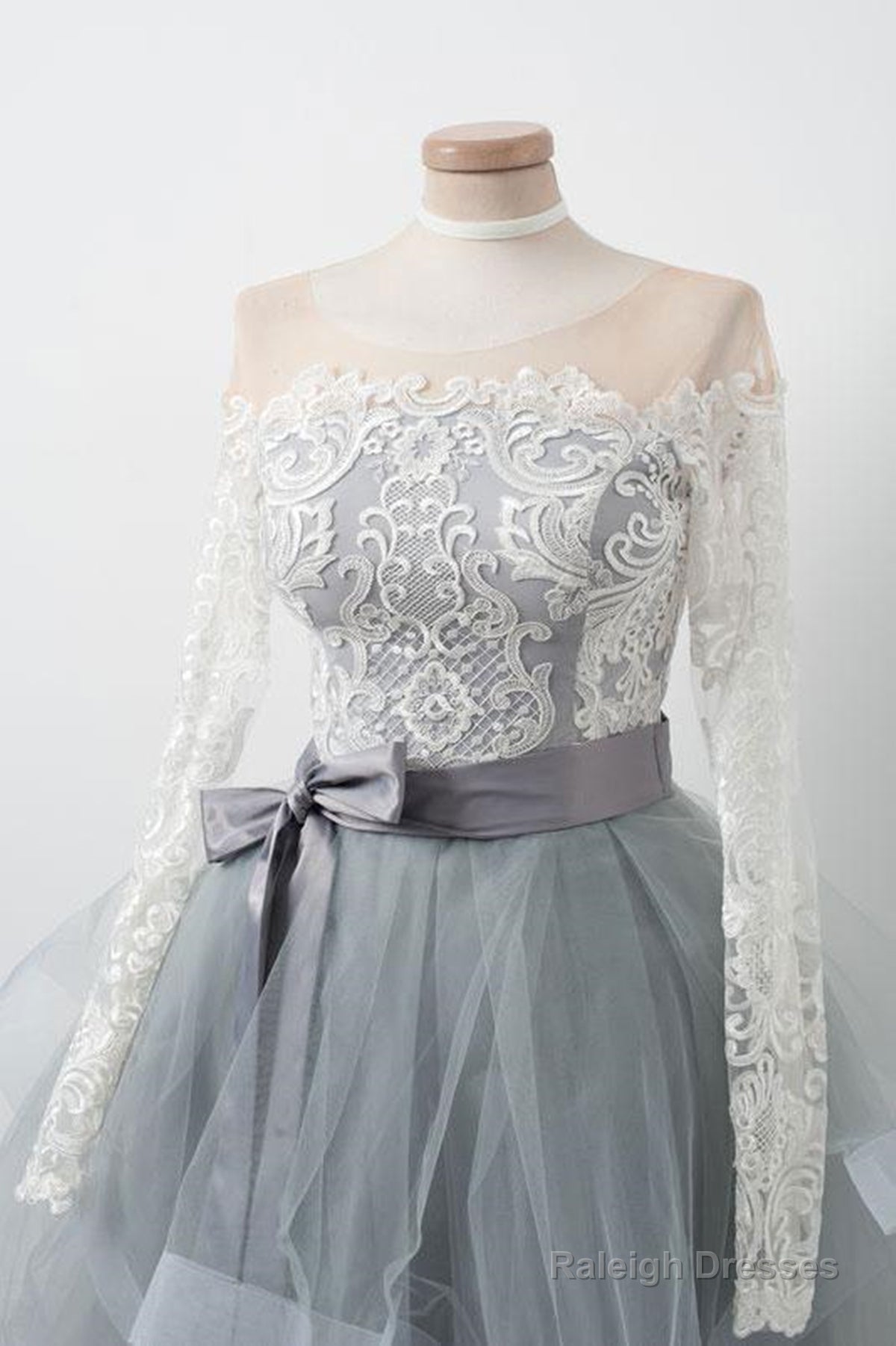 Long Sleeves Short Gray Prom Dress With White Lace, Long Sleeves Short Lace Graduation Homecoming Dresses