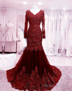 Long Sleeves V-Neck Lace Prom Mermaid Dress