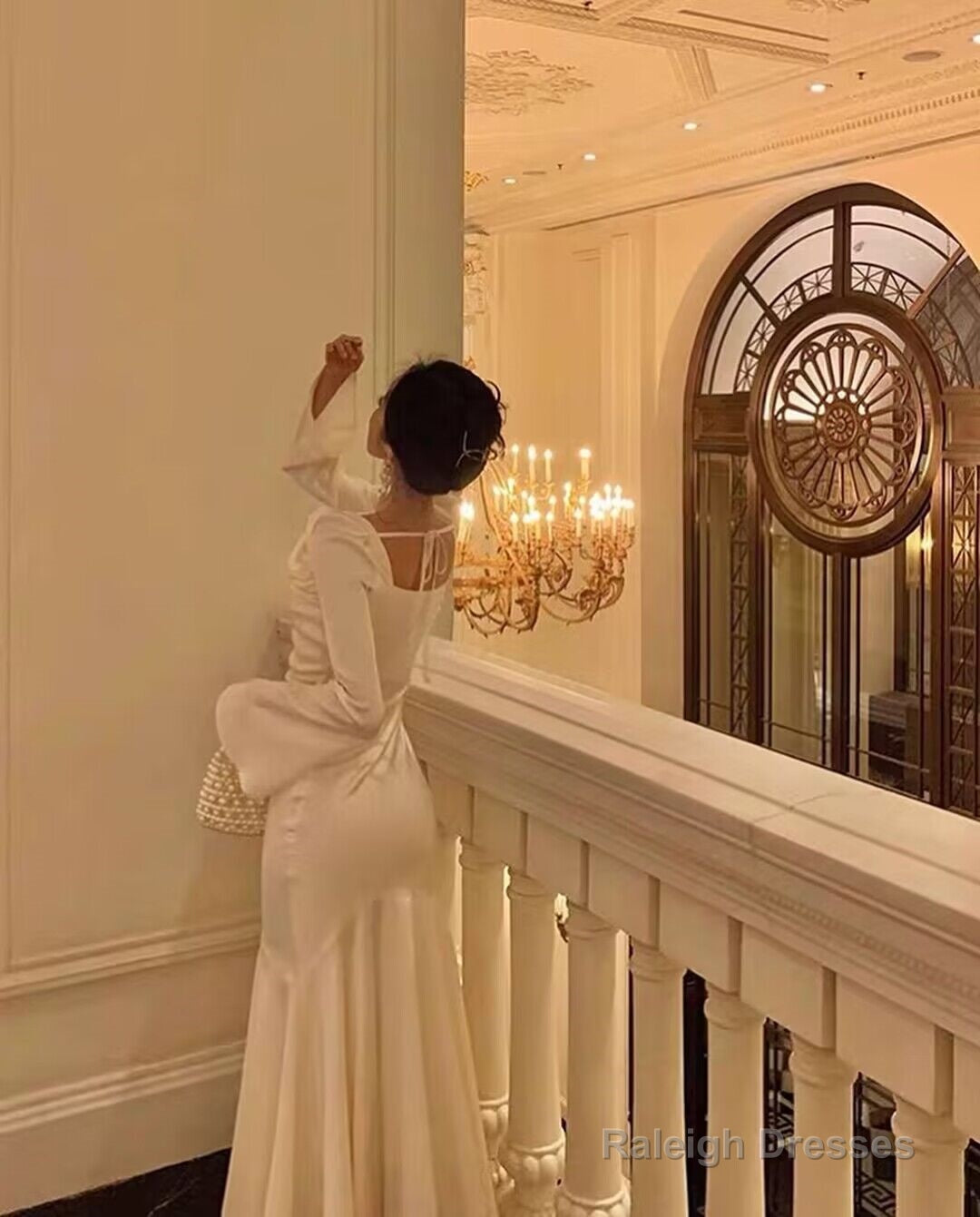 Long Sleeves White Mermaid Prom Dresses Long Elegant Prom Gowns Secondary image