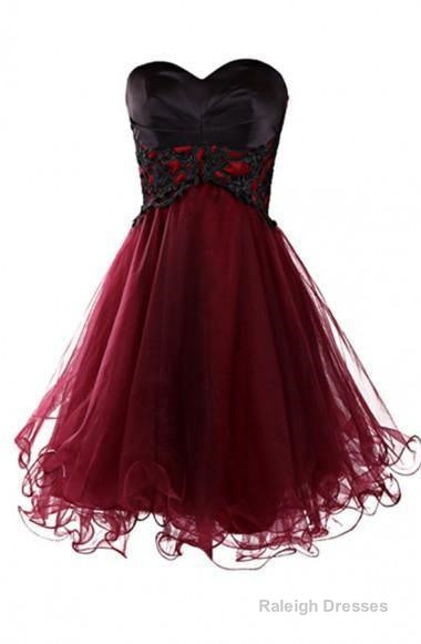 Lovely A-Line Mini Burgundy Organza Homecoming Dresses With Appliques
