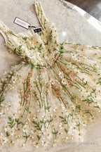Lovely Flowers Straps Short Prom Dress Lace Homecoming Dress