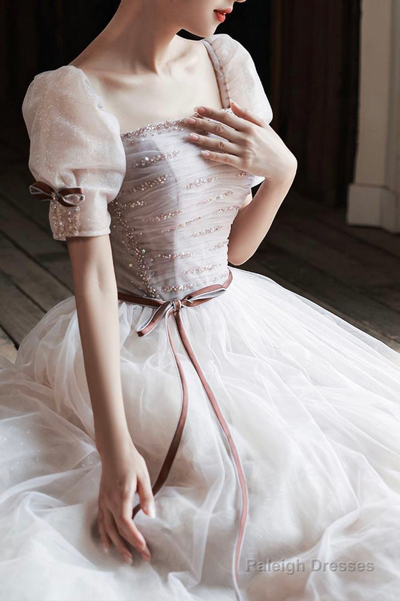 Lovely Tulle Sequins Long Prom Dresses A-Line Short Sleeve Prom Dresses