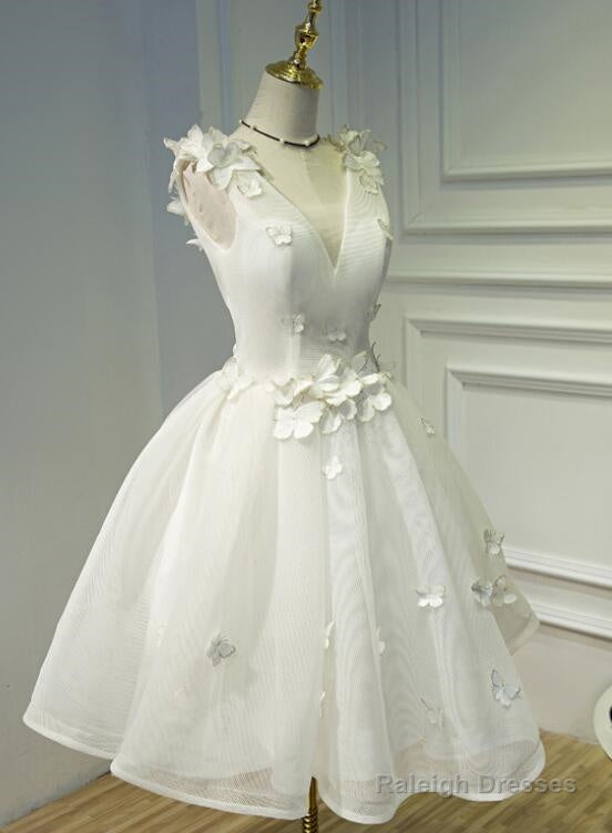 Lovely White Short Graduation Party Dress, Prom Dresses Main image