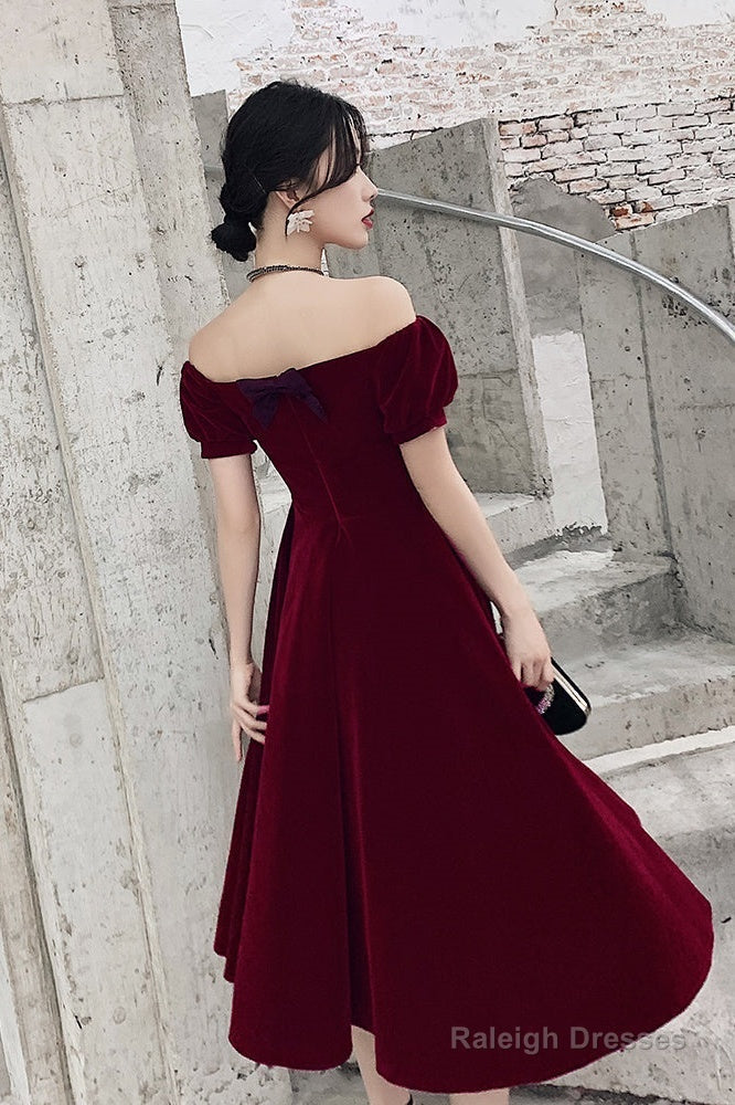 Lovely Wine Red Short Sleeves Velvet Homecoming Dresses Burgundy Prom Dresseses