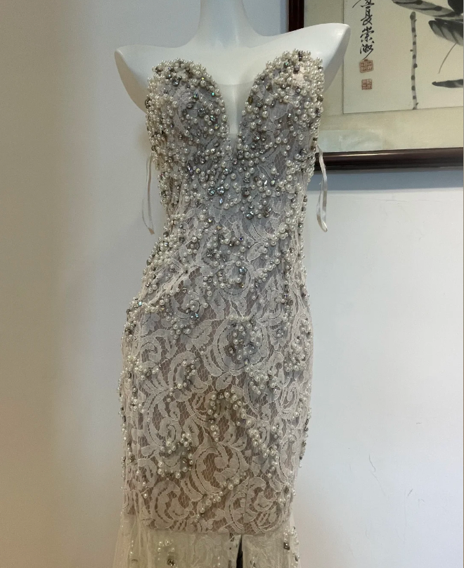 Luxurious And Elegant Sweetheart Neckline Pearl Rhinestone Lace Mermaid Long Formal Prom Dress