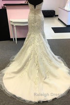 Luxurious Beaded Sweetheart Mermaid Court Train Wedding Dresses Lace Embroidery