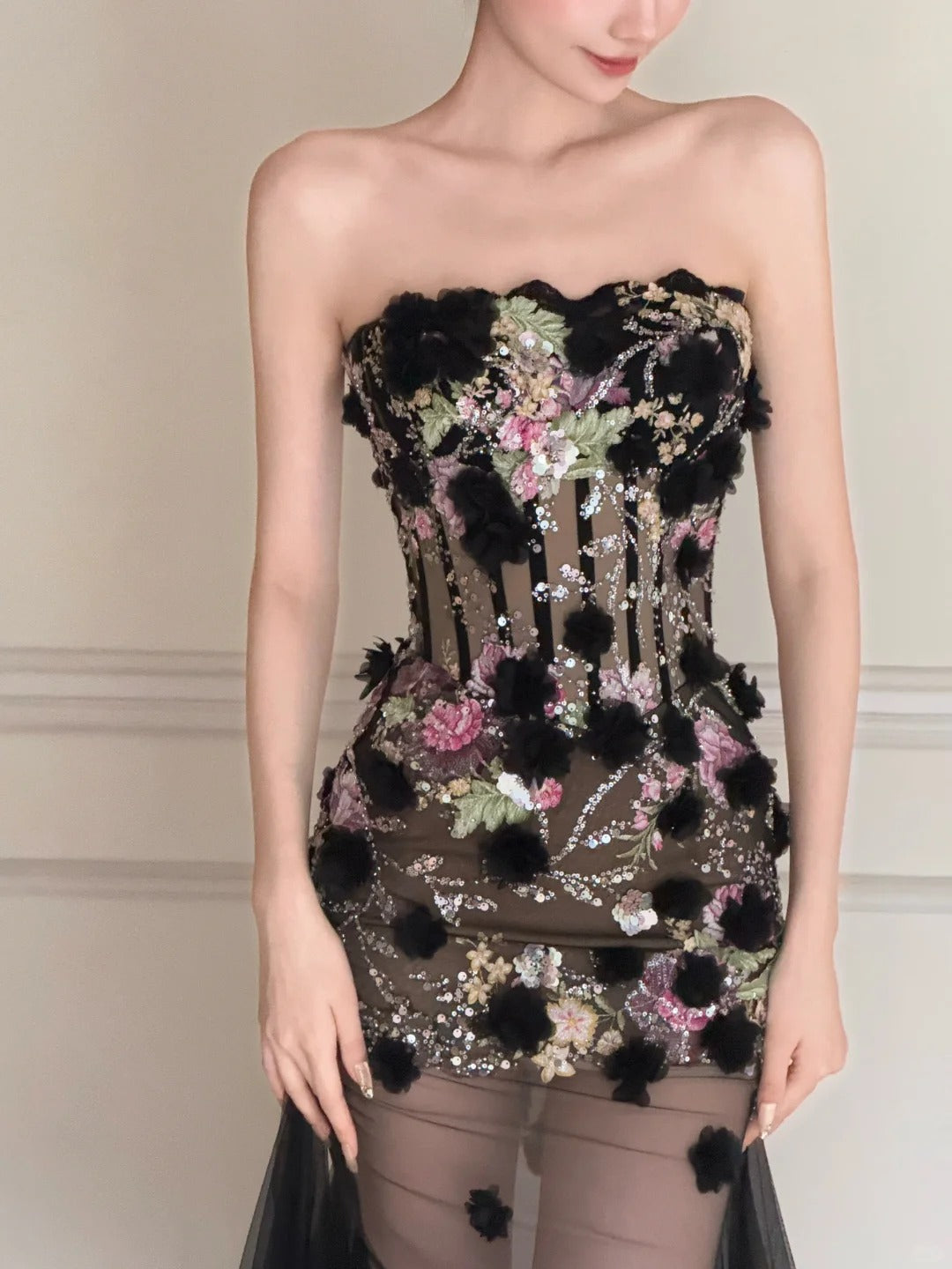 Luxurious Black A-Line 3D Floral Sequin Strapless Tulle Long Formal Prom Dress