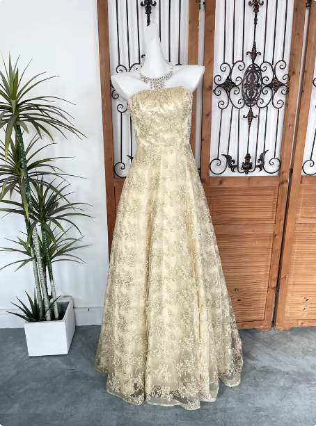 Luxurious Champagne Gold A-Line Strapless Embroidered Lace Tulle Long Formal Prom Dress