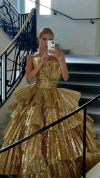 Luxurious Gold Strapless Pleated Irregular Neck Layered Prom Dresses Ball Gowns Quinceanera Prom Dresses
