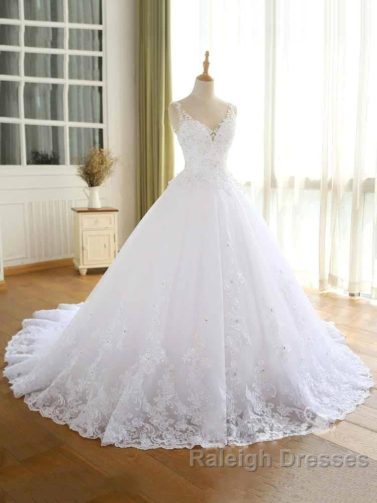 Luxurious Lace Beaded Wedding Dress New Arrival V Neck Straps Long Ball Gown Wedding Prom Bridal Dresses