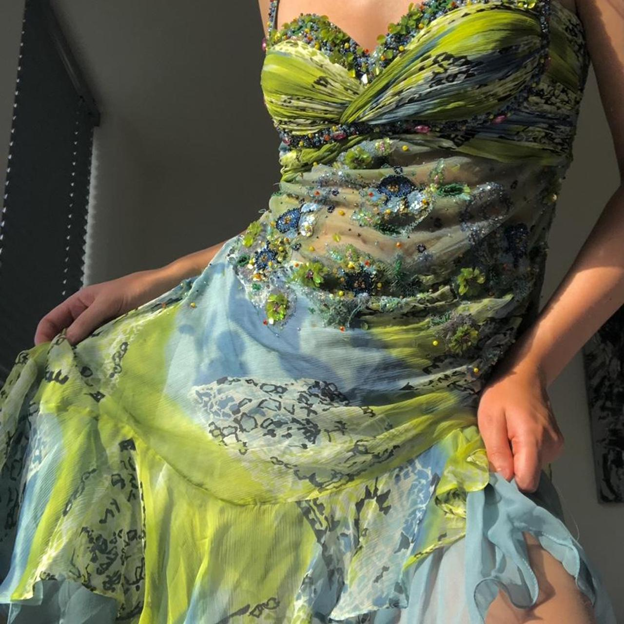 Luxurious Spaghetti Straps Beaded Sequin Ruffles Chiffon Prom Dresses Outfits