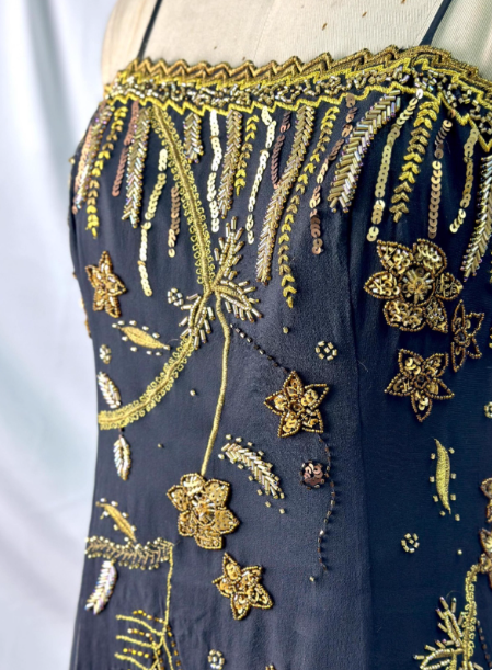 Luxurious Vintage Black Thin Strap Gold Beaded Embroidery Chiffon Long Formal Prom Dress