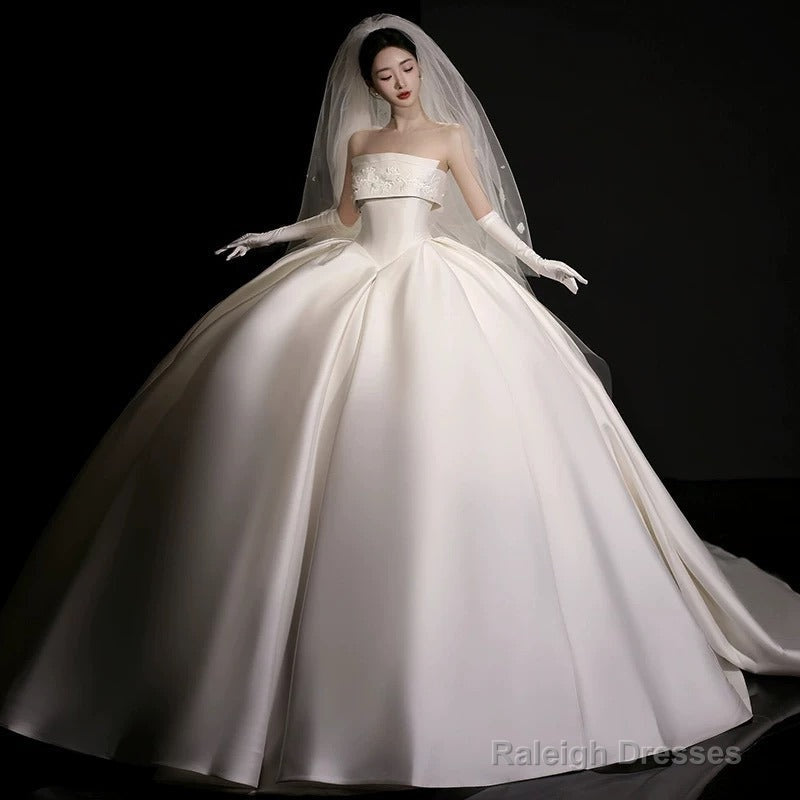 Luxury Ball Gown Strapless Sleeveless Satin White Wedding Dresses Brides Dress