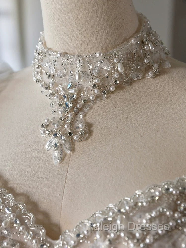 Luxury Ball Gown Sweetheart Neckline Long Sleeves Sequin White Wedding Dresses Brides Dress