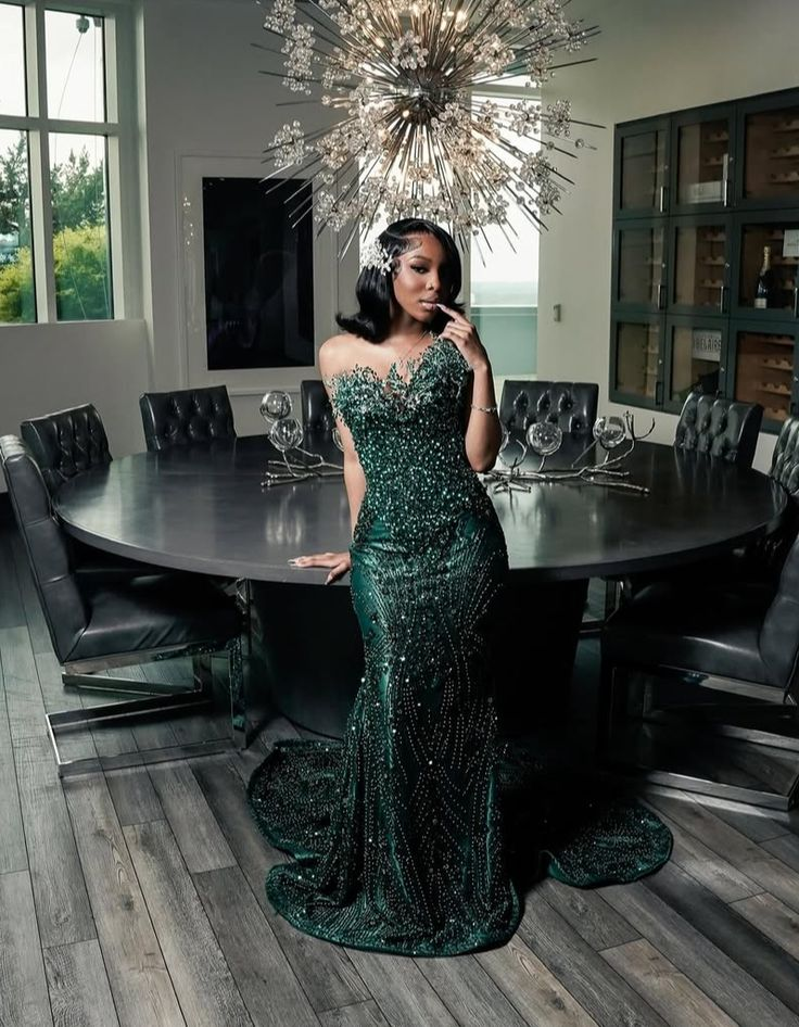 Luxury One Shoulder Satin Beaded Prom Dresses Emerald Green Mermaid Prom Dresses