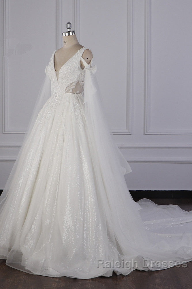 Luxury V Neck Beadings Wedding Dresses Tulle Sleeveless Sequined Bridal Gowns