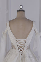 Luxury V Neck Beadings Wedding Dresses Tulle Sleeveless Sequined Bridal Gowns