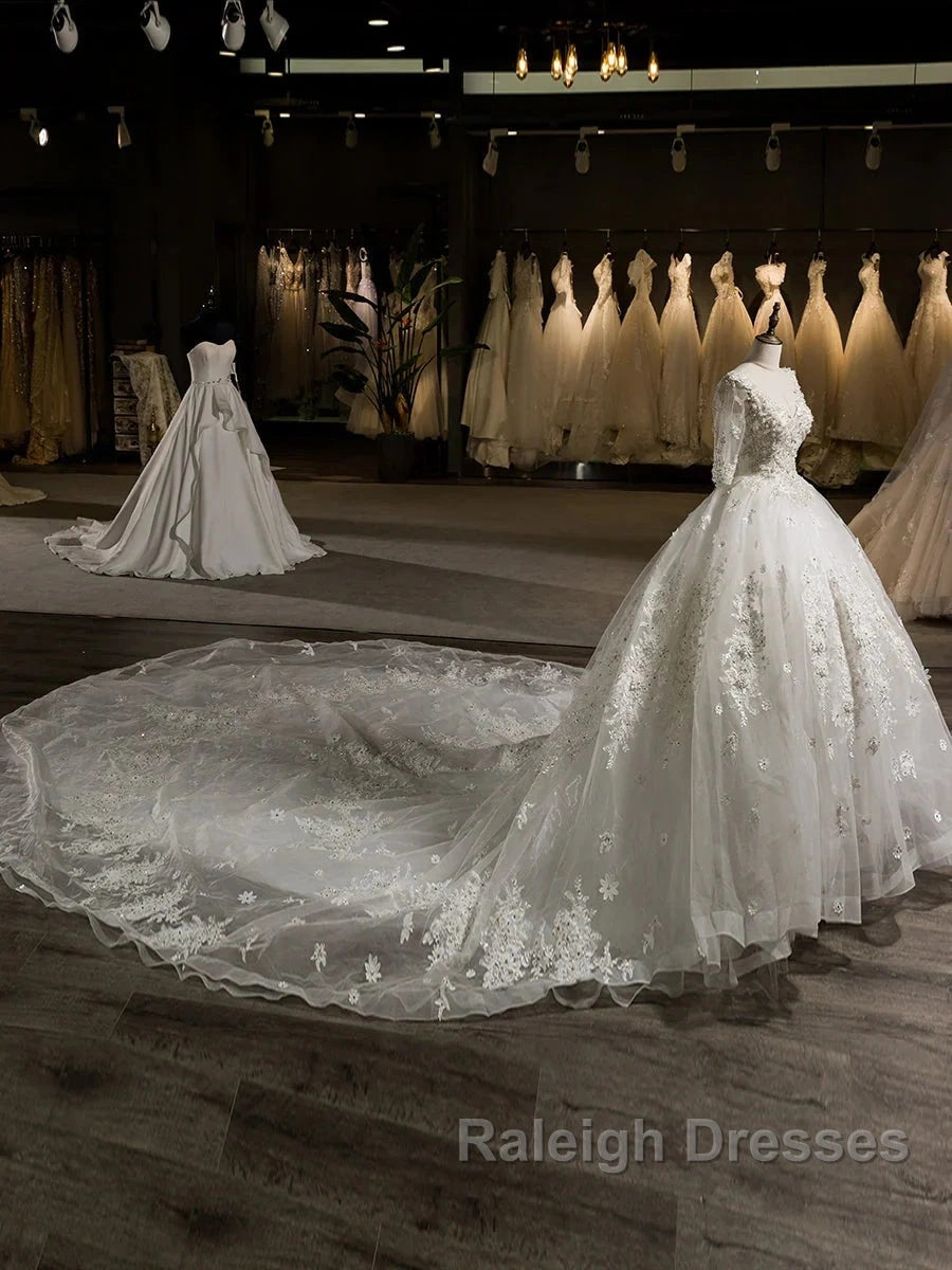 Luxury V-Neck Half Sleeves Tulle Applique With Beading Cathedral Train Ball Gown Wedding Dress