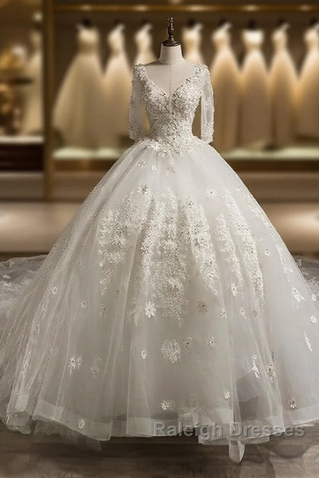 Luxury V-Neck Half Sleeves Tulle Applique With Beading Cathedral Train Ball Gown Wedding Dresses Main image