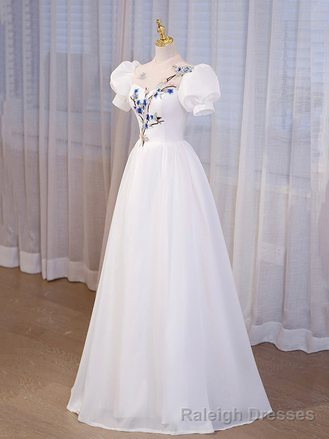 Elegant White Tulle Appliques Long Prom Dress, White High Neck A-Line Evening Dress Secondary image