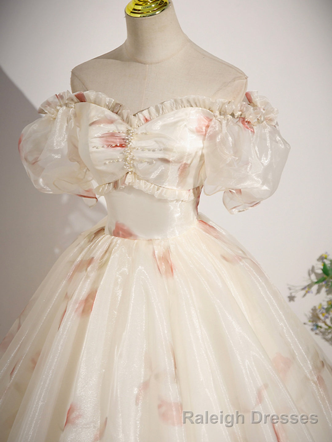 Champagne Floral Tulle Long Prom Dress, Beautiful Short Sleeve A Line Prom Prom Dress Secondary image