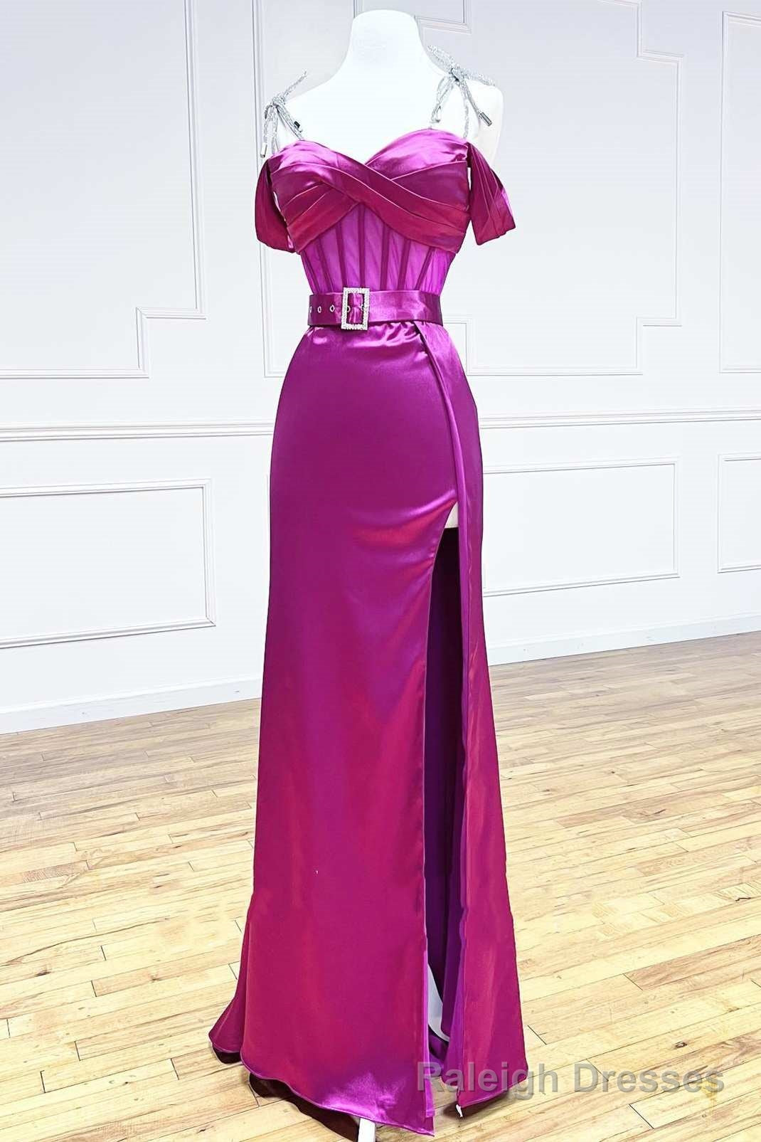 Magenta Sweetheart Belted A-Line Prom Dress with Slit Main image