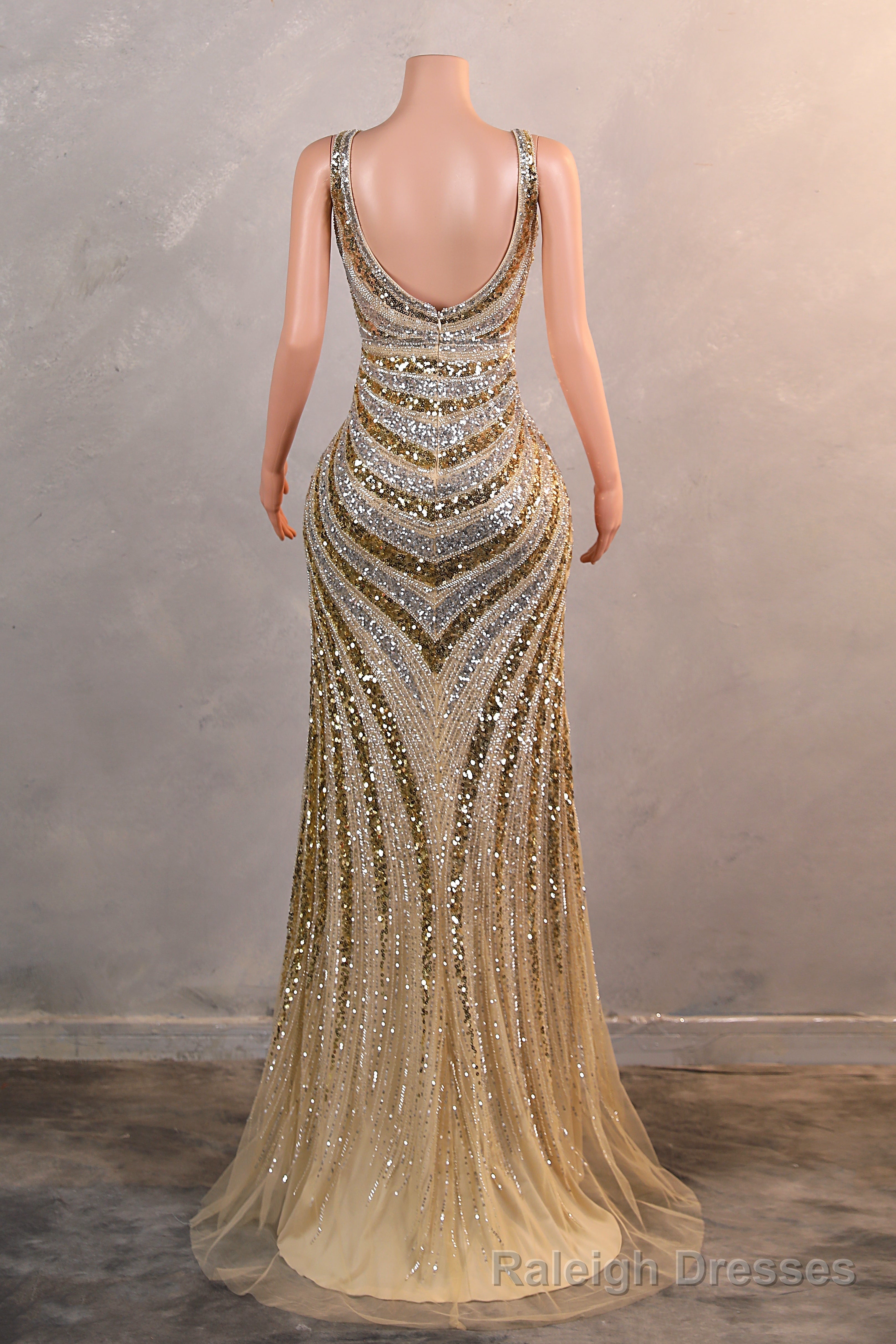 Mermaid Deep V Neck Golden Long Prom Dress with Silt