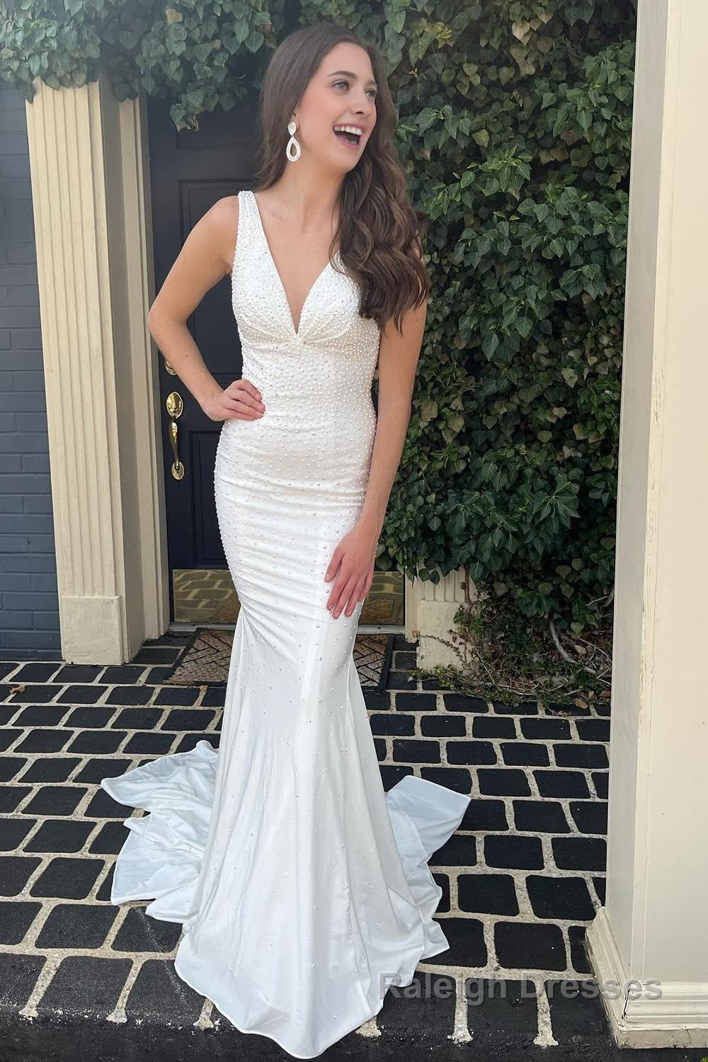 Mermaid Deep V Neck White Long Prom Dress with Beading Main image